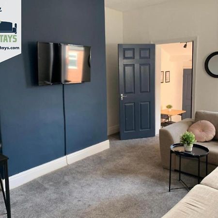 Windsor 4 - Spacious Beautiful 4 Bdrm Maisonette Nr Ncle Free Wifi Free Parking Gateshead Exterior photo