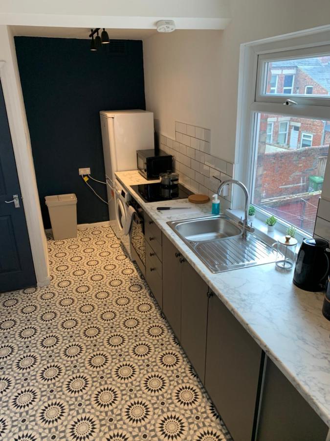 Windsor 4 - Spacious Beautiful 4 Bdrm Maisonette Nr Ncle Free Wifi Free Parking Gateshead Exterior photo